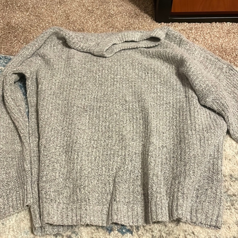american eagle sweater